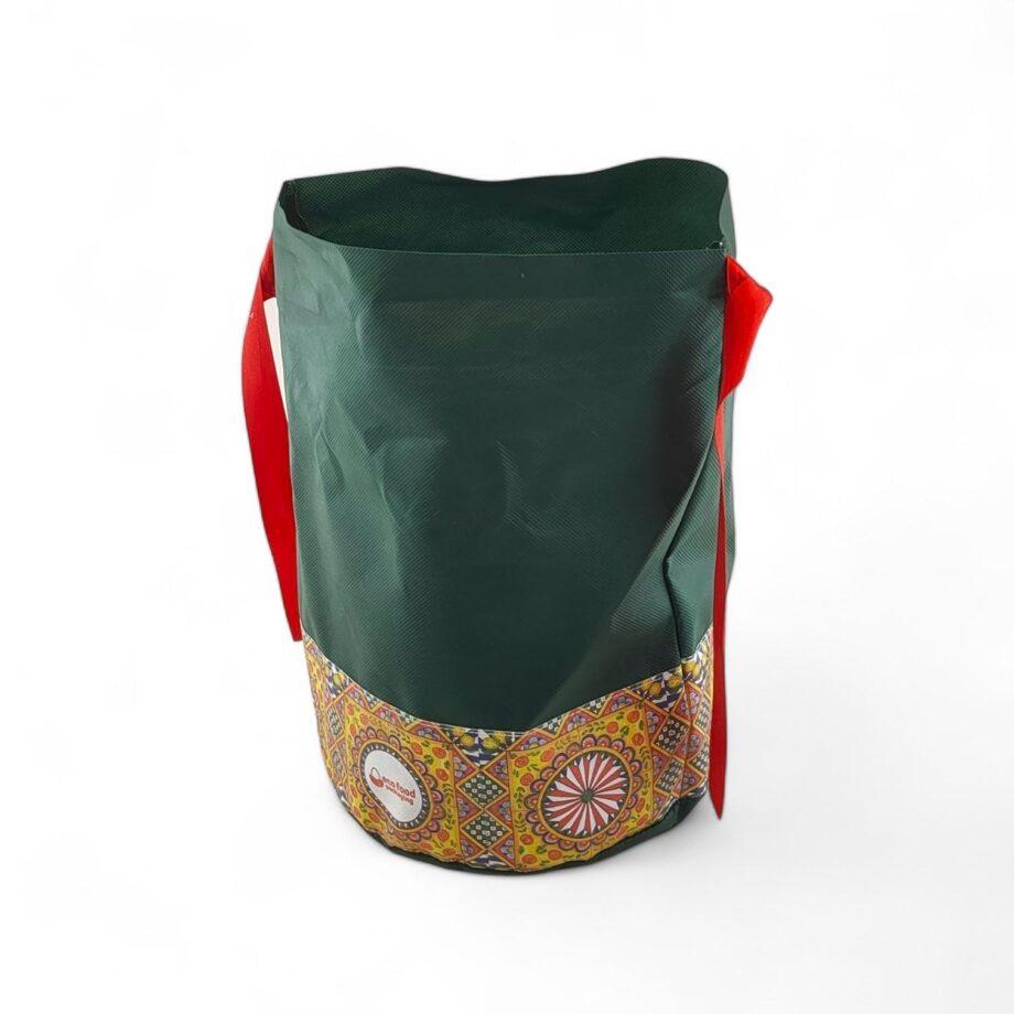 Confezione per panettone con nastro